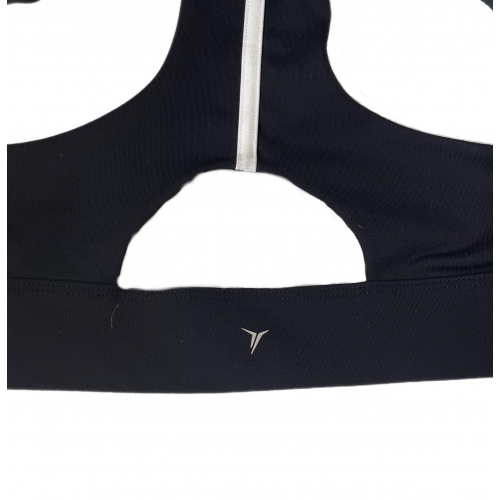 Спортивный бюстгальтер c вырезом на спине