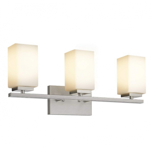 Трёхламповый светильник с матовыми плафонами и покрытием под никель