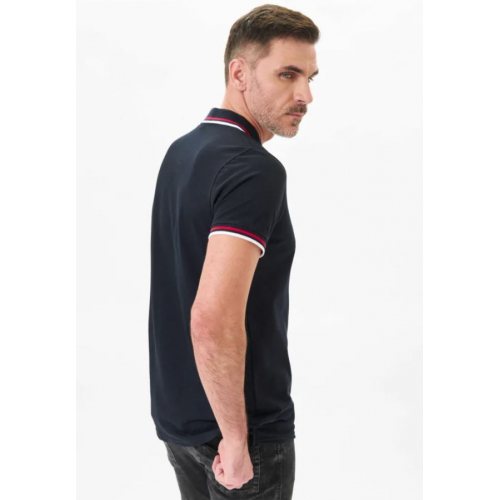 Мужской поло