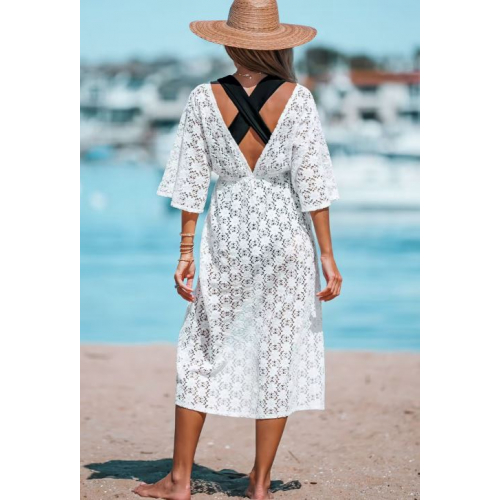 Цветочный кружевной прозрачный парео-платье — элегантное и женственное решение для завершения образа на пляже.