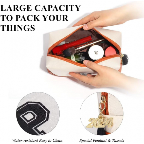 Вместительная косметичка