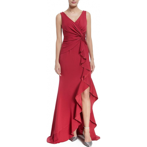 Женское длинное вечернее платье бордового цвета