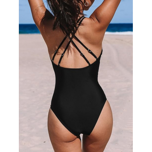 Купальник CUPSHE  — слитный с сетчатым вставками, моделирующий талию и скрывающий живот, с перекрещенными бретелями на спине.