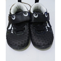 Детские кроссовки