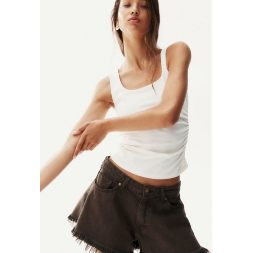 Белый топ, женский