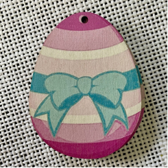 Деревянный пасхальный декор, яйцо с бантом