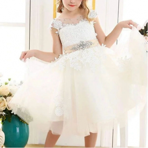 Цветочное платье цвета слоновой кости для девочек