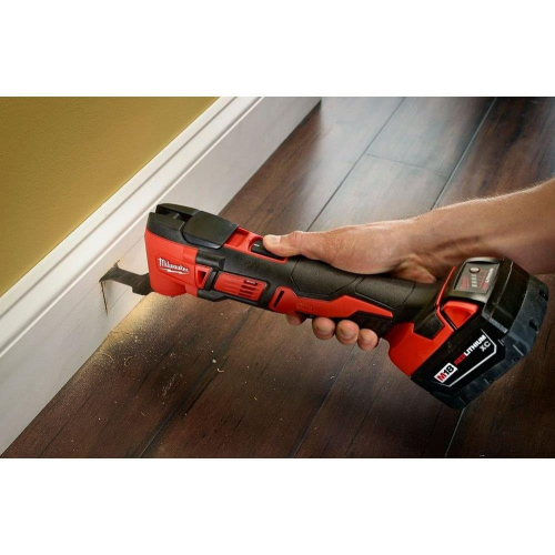Milwaukee 2836-20 M18 18 В с лезвиями для резки по дереву