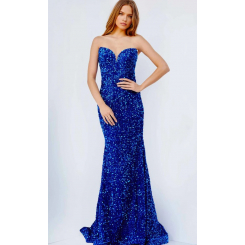 Королевское платье