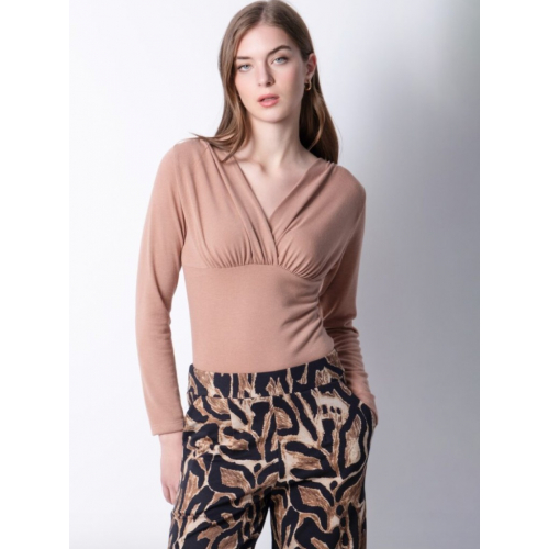 Боди с длинными рукавами и вырезом крест-накрест