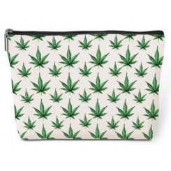  Забавная косметичка в виде травы с зелеными листьями