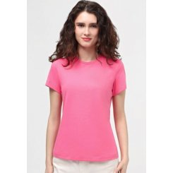 Розовая футболка 