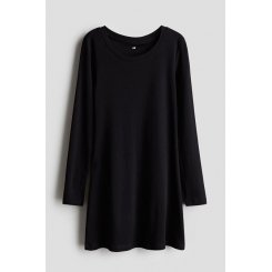 Платье с длинными рукавами