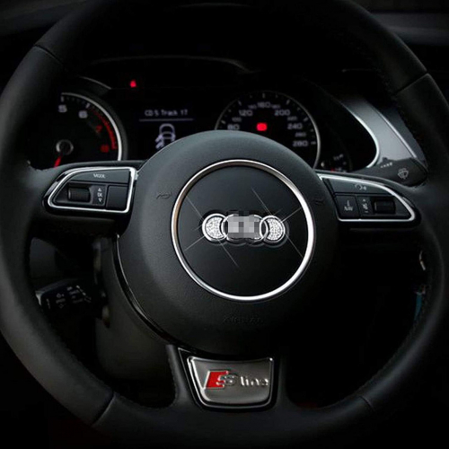 Декоративная наклейка с бриллиантами на руль автомобиля SummerPlus