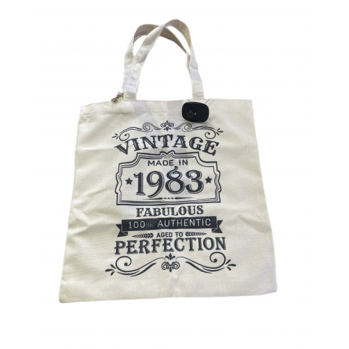 Стильный и вместительный шоппер