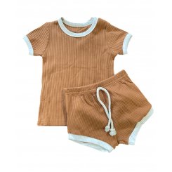 Комплект майка в рубчик и шортики нежно-коричневого цвета