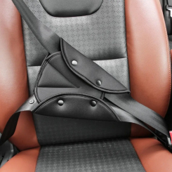 Фиксатор треугольный для ремня безопасности в автомобиль