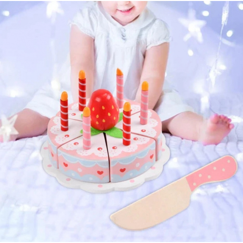 Деревянный торт для игры «Клубничный день рождения»